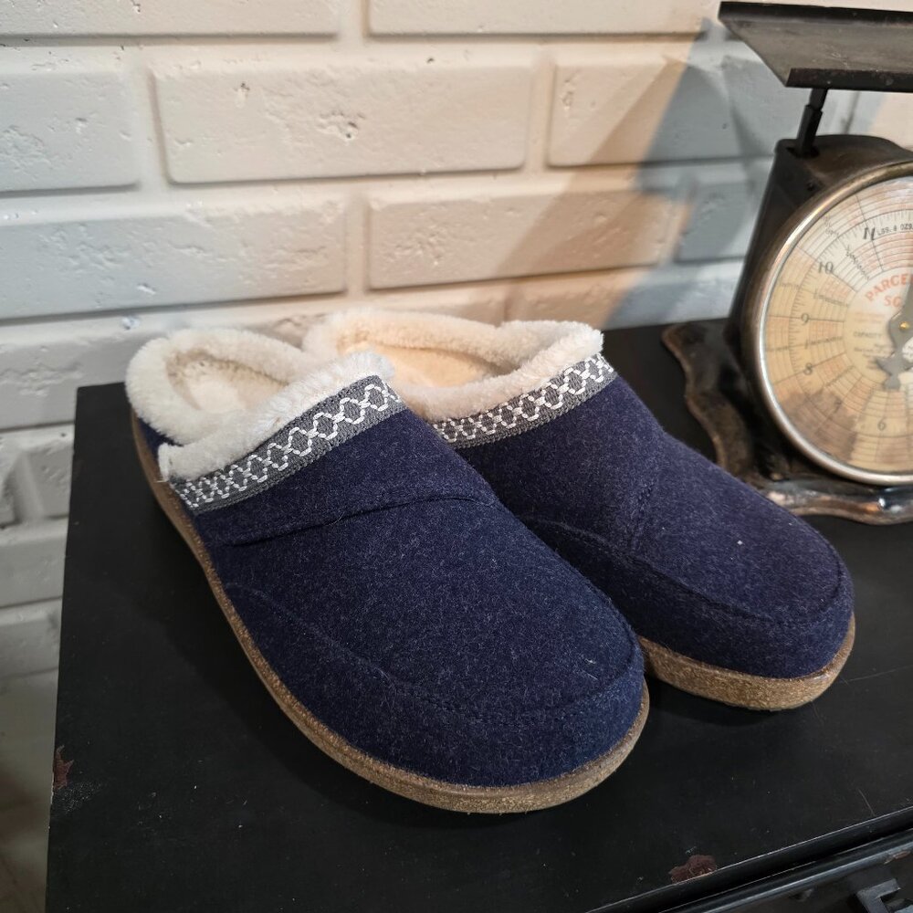 Navy OrthoFeet Clara Slippers Women's 9.5 Wide NEW
